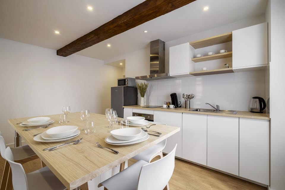 Magnifique appartement plein centre, calme, Netflix Apartment in Occitanie