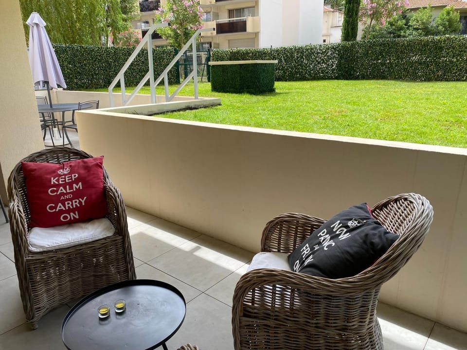 Patio, Garden, Garden view
