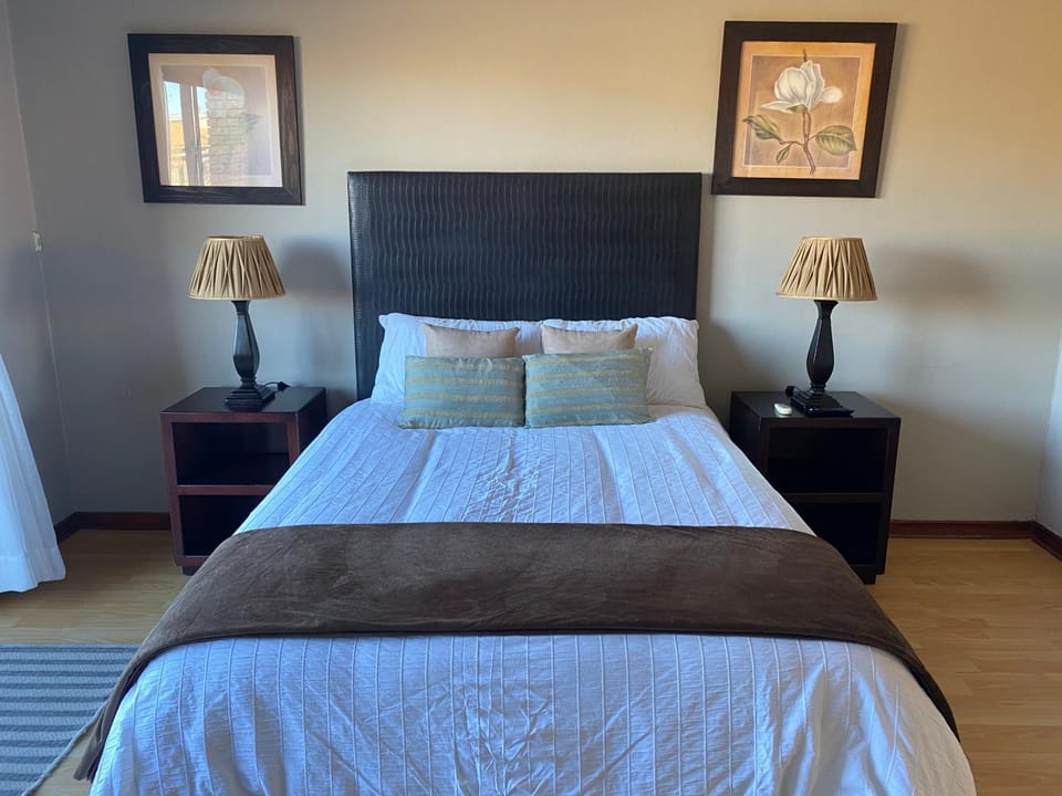 Nimza K Guesthouse Bed and Breakfast in South Africa