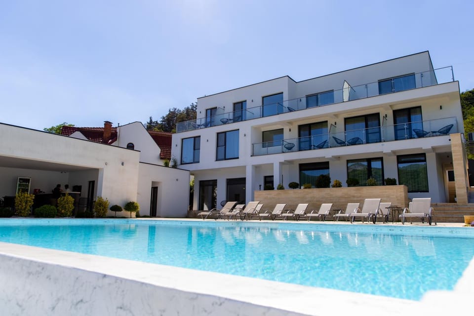 Property building, Pool view, Swimming pool, sunbed
