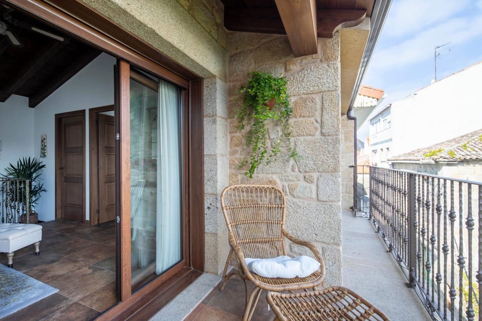 Fogar da Roda House in O Salnés