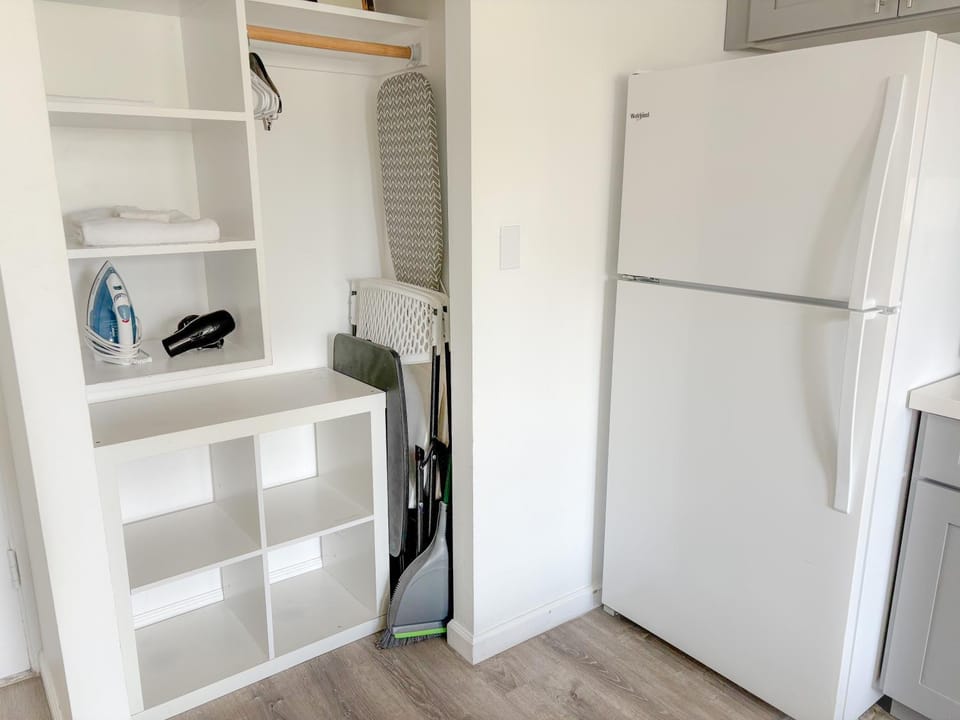 Breezy Kuhio Village Studio Apartment in Honolulu
