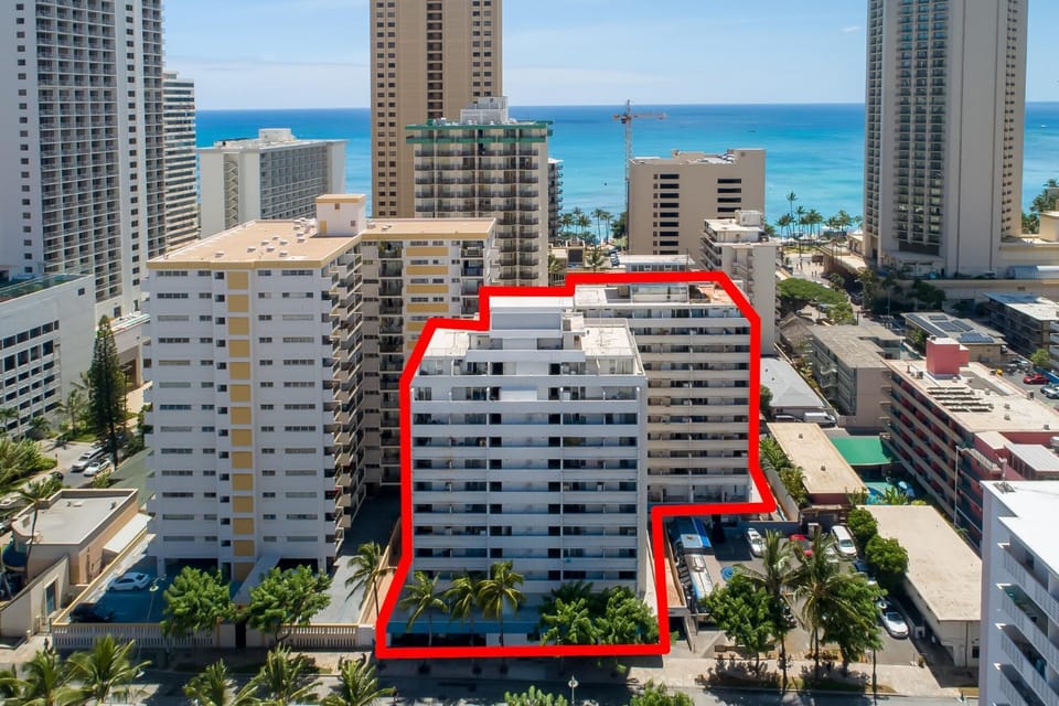 Cozy Kuhio Village Studio Apartment in Honolulu