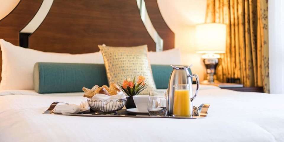 Bed, Breakfast