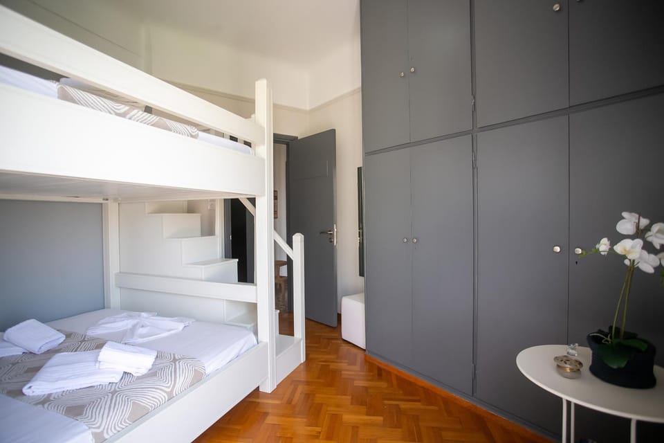 bunk bed