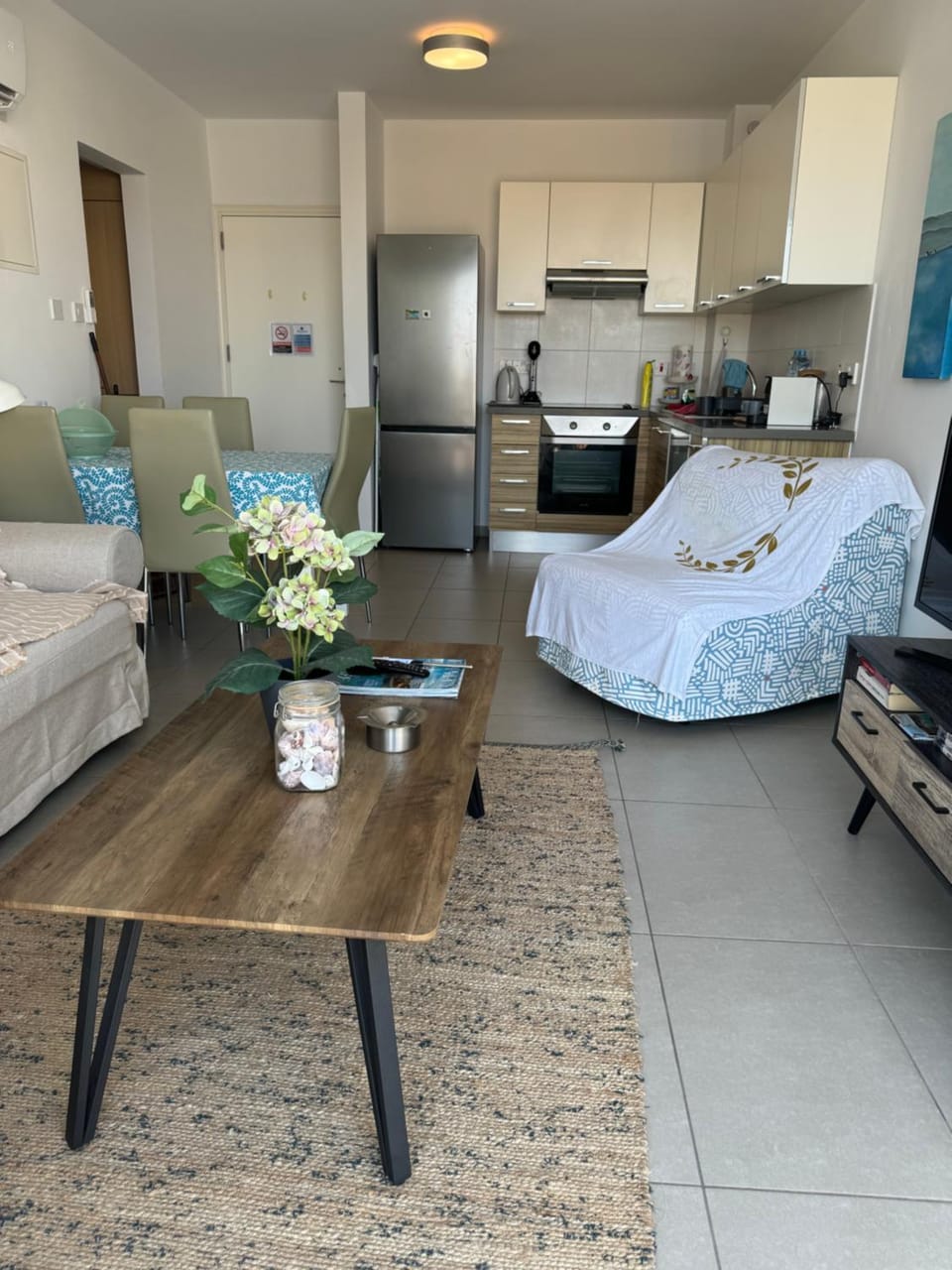 One-bedroom beach apartment, 30m from an amazing beach, Coralli Apartment in Protaras
