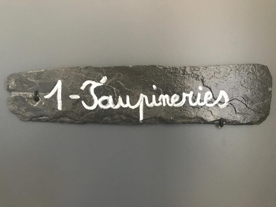 Logo/Certificate/Sign
