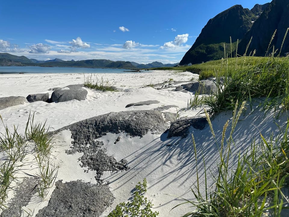 Lofoten_Beach_Eggum House in Lofoten