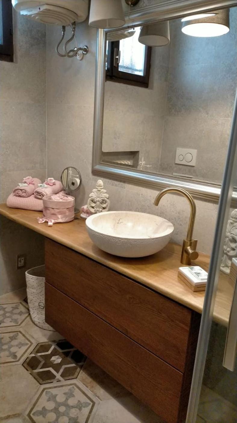 Schönes Altstadt-Apartment ''Dolce Vita'' inkl Parkplatz Apartment in Riva del Garda