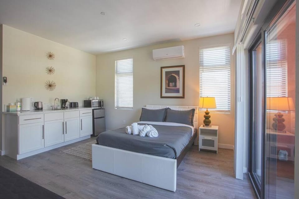 Cozy Studio next to San Diego DT and Balboa Park Inn in San Diego
