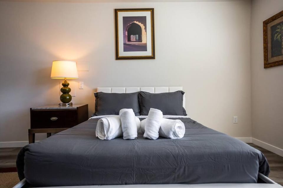 Centrally Located Cozy Studio Apartment in SD Apartment in San Diego