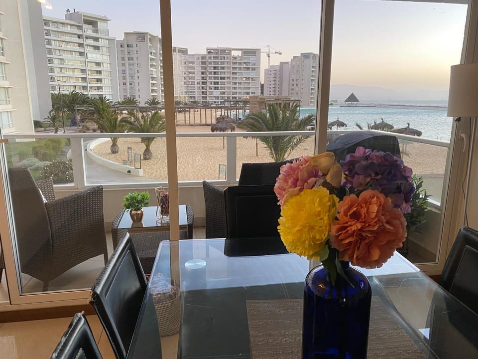 Hermoso apartamento de 2 dormitorios y 2 baños en Laguna del Mar La Serena Apartment in La Serena