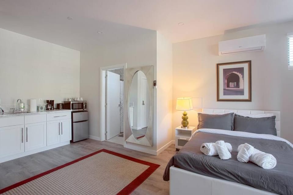Spacious Studio with Incredible Balboa Park View Inn in San Diego