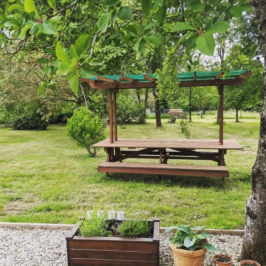 Bienvenue au Barail, maison en pleine nature House in Pays de la Loire