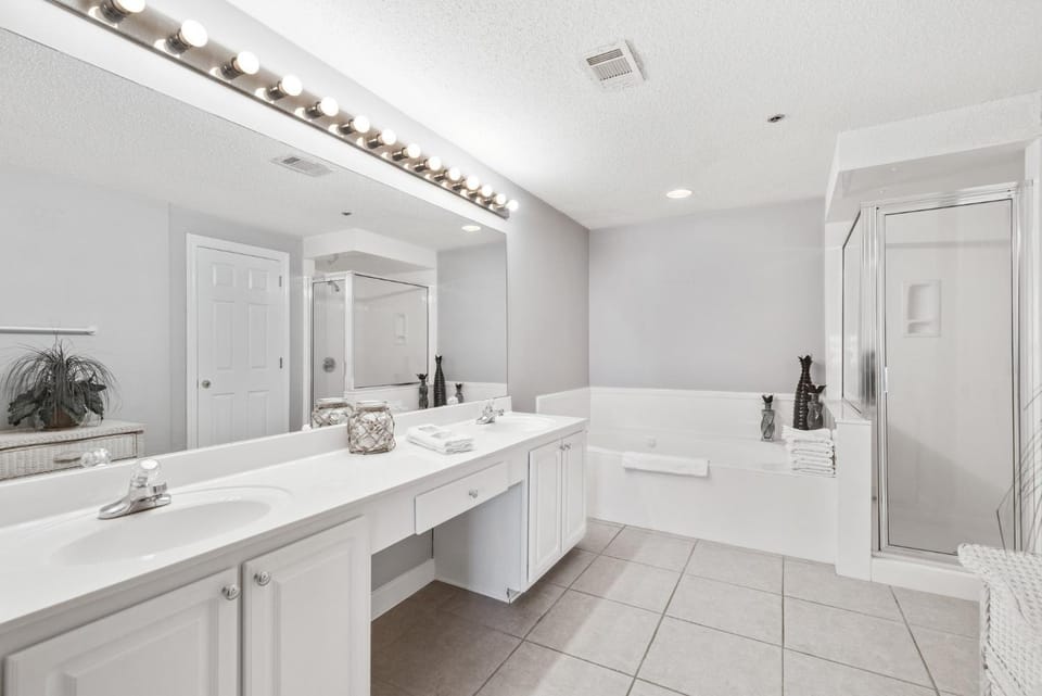 The Enclave 203 House in Orange Beach