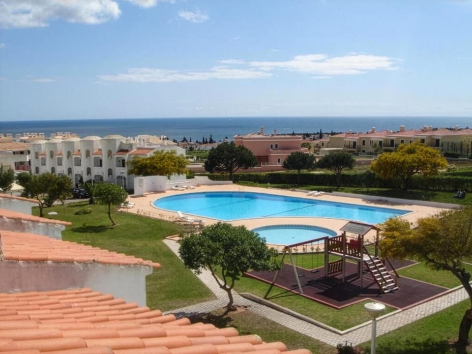 Property building, Day, Pool view, Sea view, Swimming pool