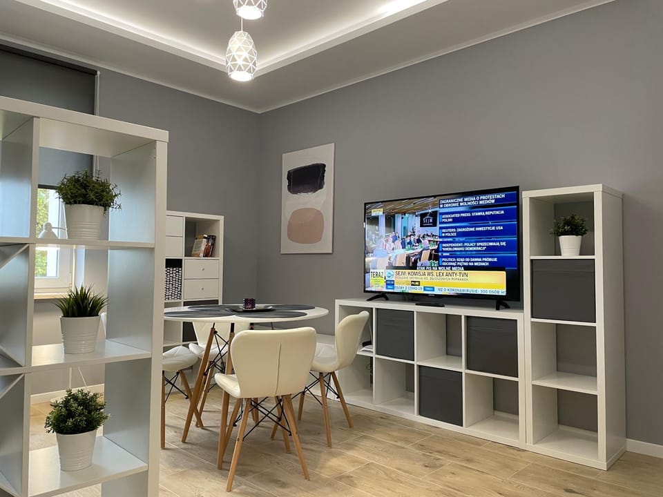 Communal lounge/ TV room, TV and multimedia