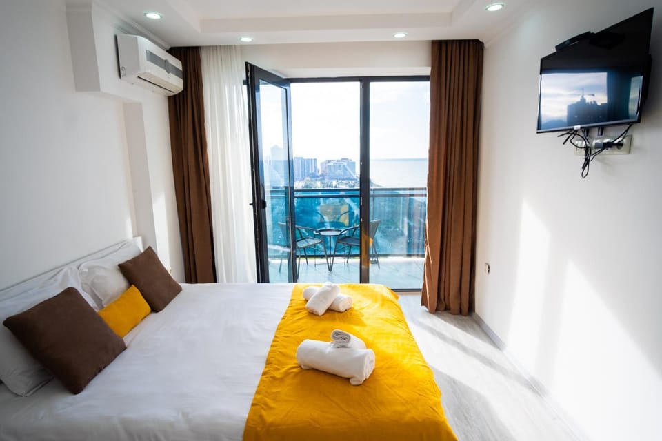 Beach Tower by G-Point Apartment in Batumi