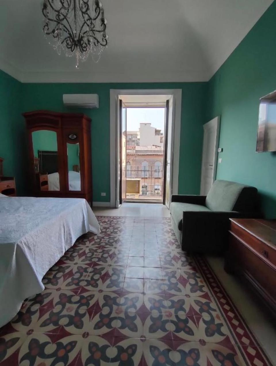 Finestre in piazza Apartment in Catania