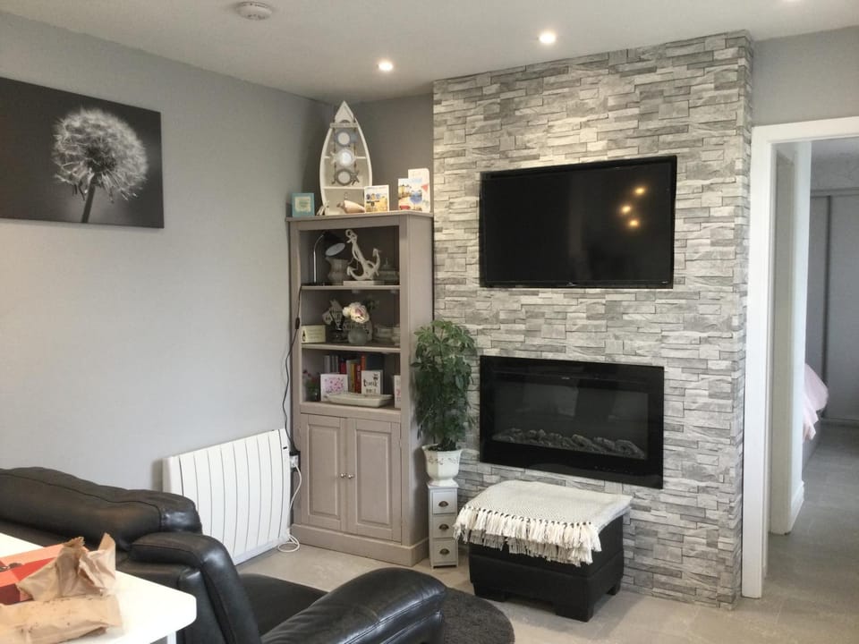 TV and multimedia, Seating area