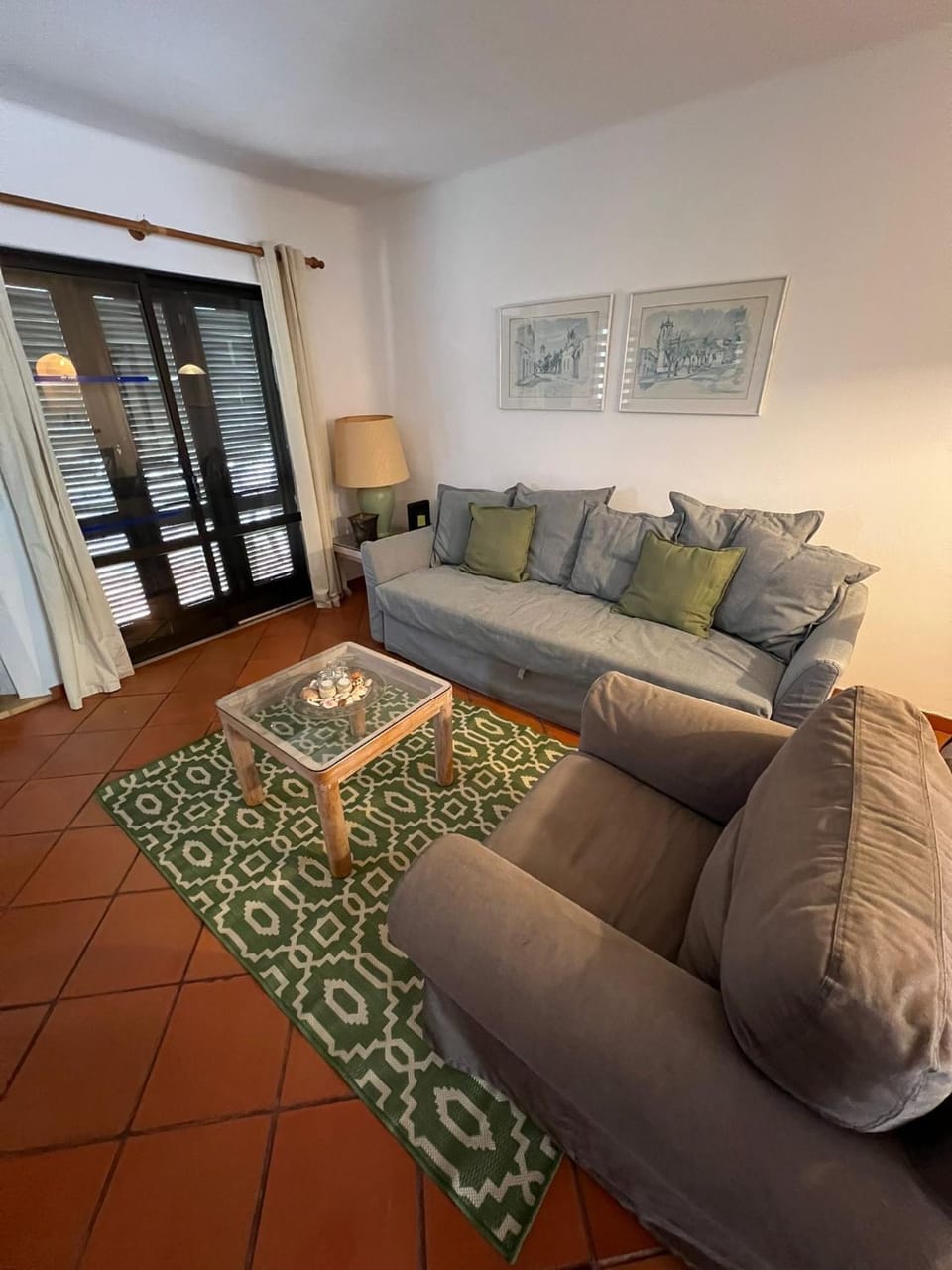 Seating area