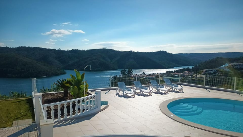 Lago Azul Villas Country House in Santarém District, Portugal