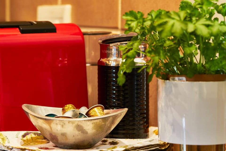 Coffee/tea facilities