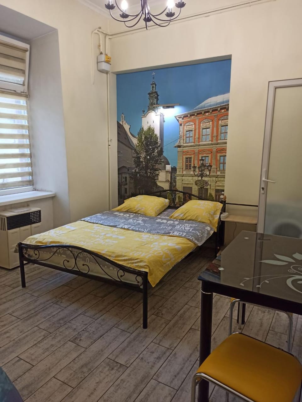 Smart yellow apartment-15 хв від жд вокзалу Apartment in Lviv