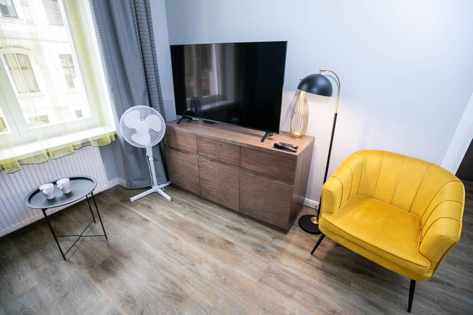 TV and multimedia, Living room
