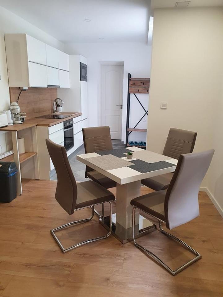 VILLA NEAPOLiS Apartment in Hungary