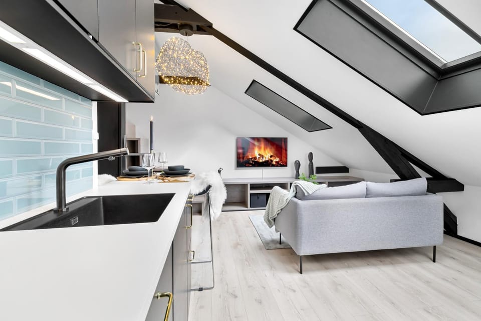 TV and multimedia, Living room, Seating area