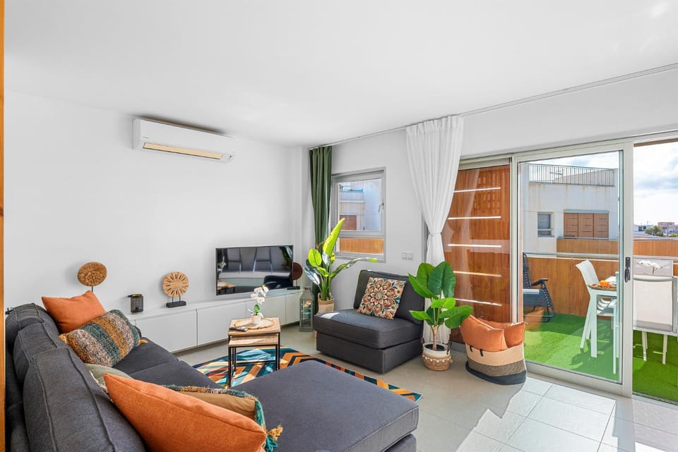 TV and multimedia, Living room, air conditioner