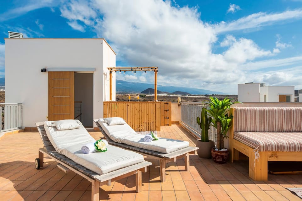 Natural landscape, Balcony/Terrace, sunbed