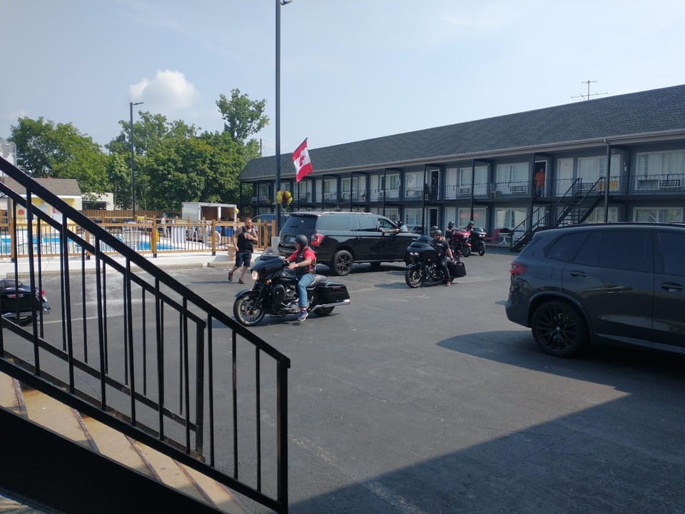 Niagara Falls Courtside Inn Motel in Niagara Falls