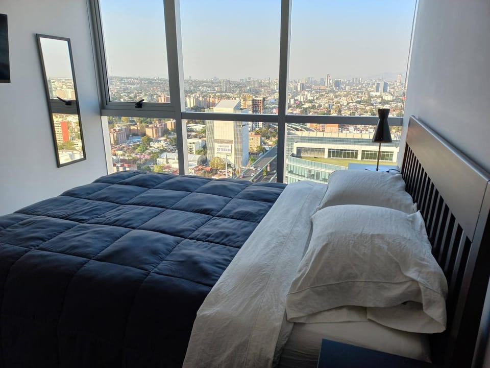 Bed, View (from property/room), Bedroom, City view