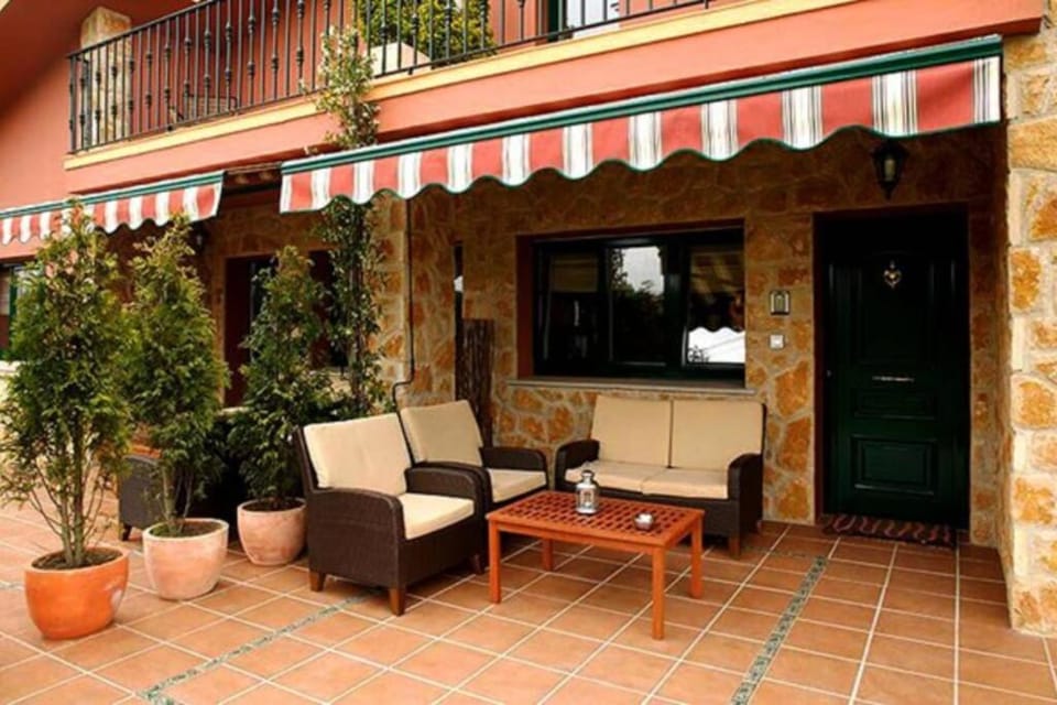 Patio, Lobby or reception