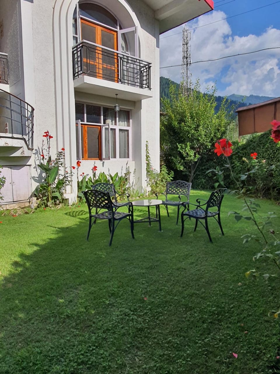 Property building, Garden