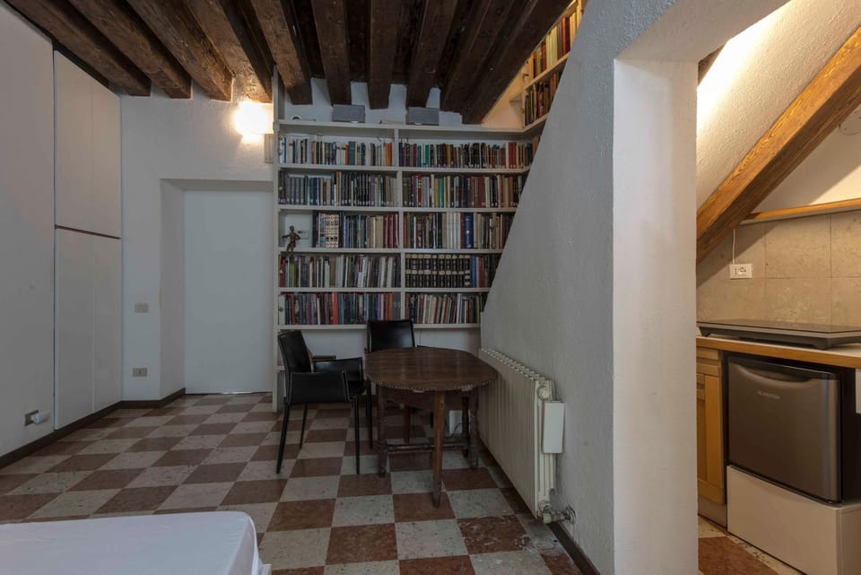 Ca’Barbarigo Apartment in San Marco