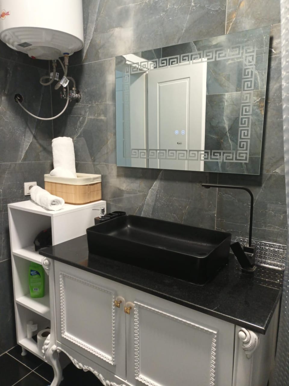 Home Center Apartment in North Macedonia