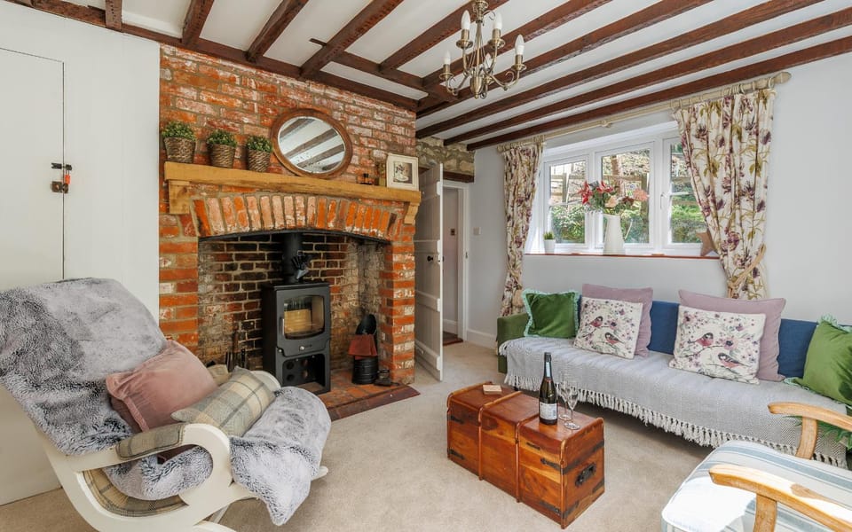 Communal lounge/ TV room, Living room