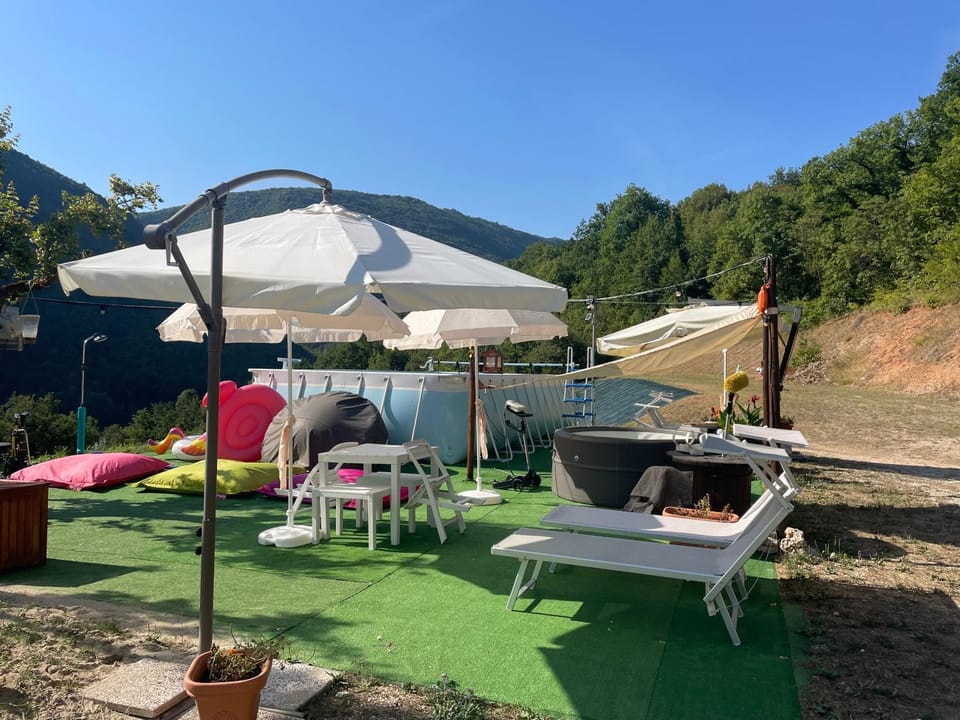 Casale nella valle Bed and Breakfast in Marche