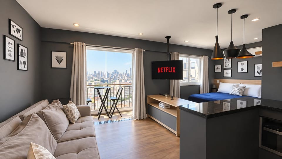 TV and multimedia, Kitchen or kitchenette, Living room, Photo of the whole room, Bedroom