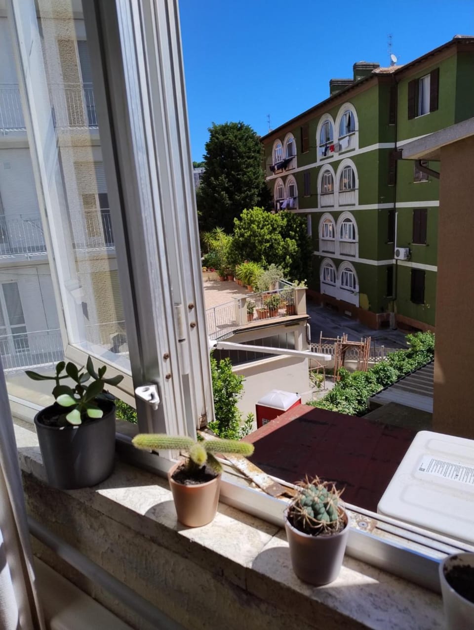 Inner courtyard view