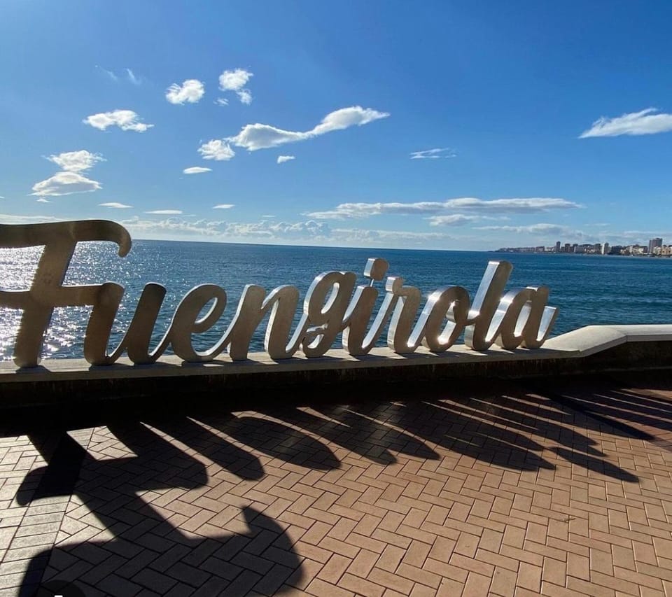 Nearby landmark, Natural landscape