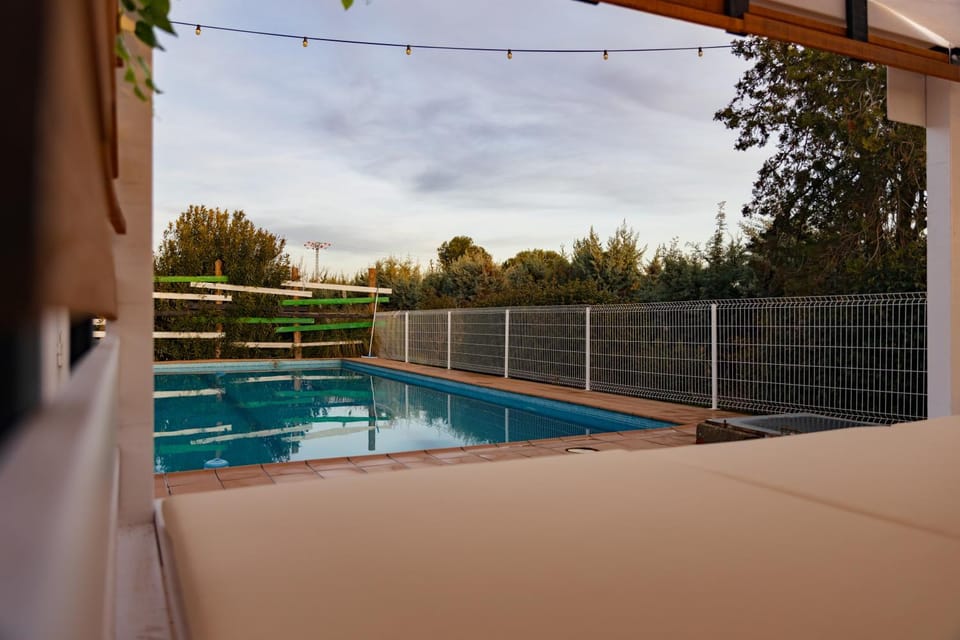 Pool view, Swimming pool