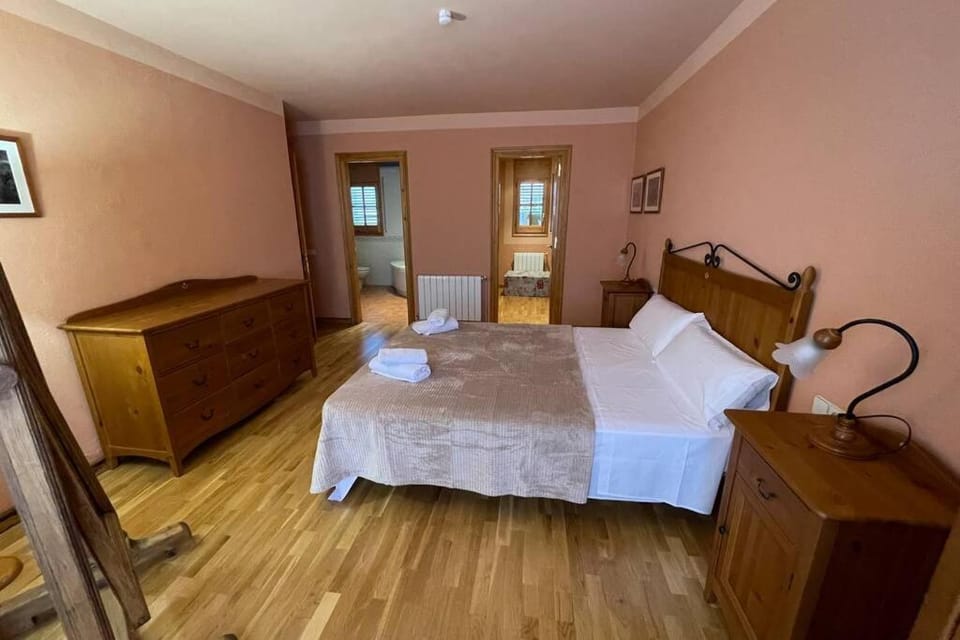 Cal Albert Isona Country House in Pallars Jussà