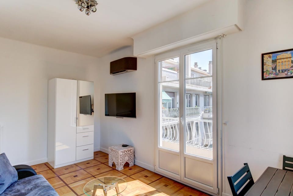 Nice Gambetta, Beach, Tram, Park Alsace-Lorraine Apartment in Nice
