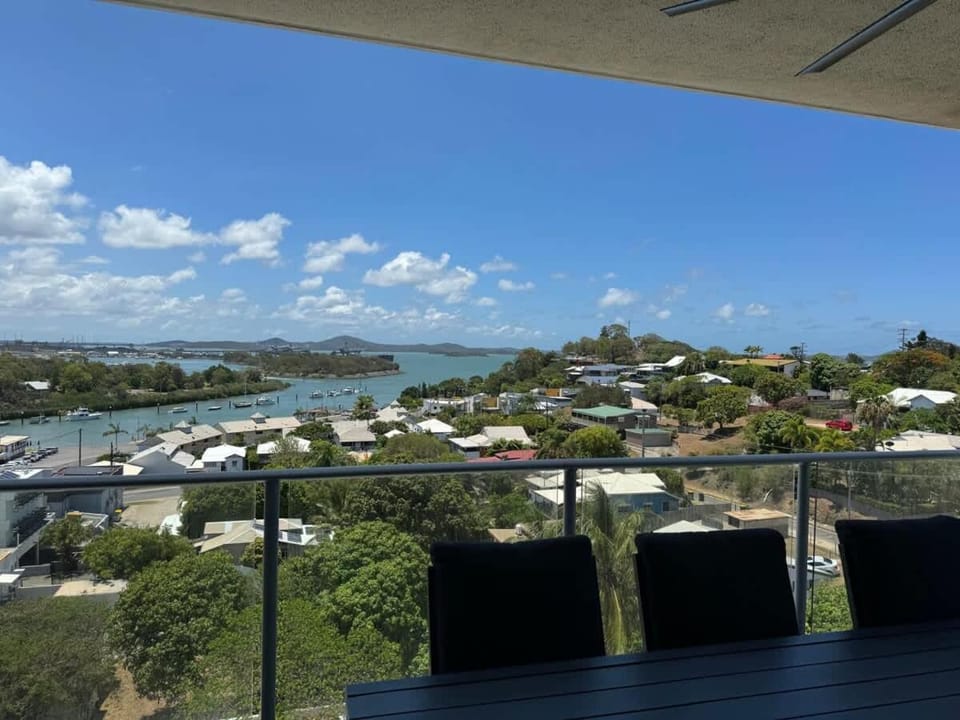 Balcony/Terrace, Lake view, River view, Sea view
