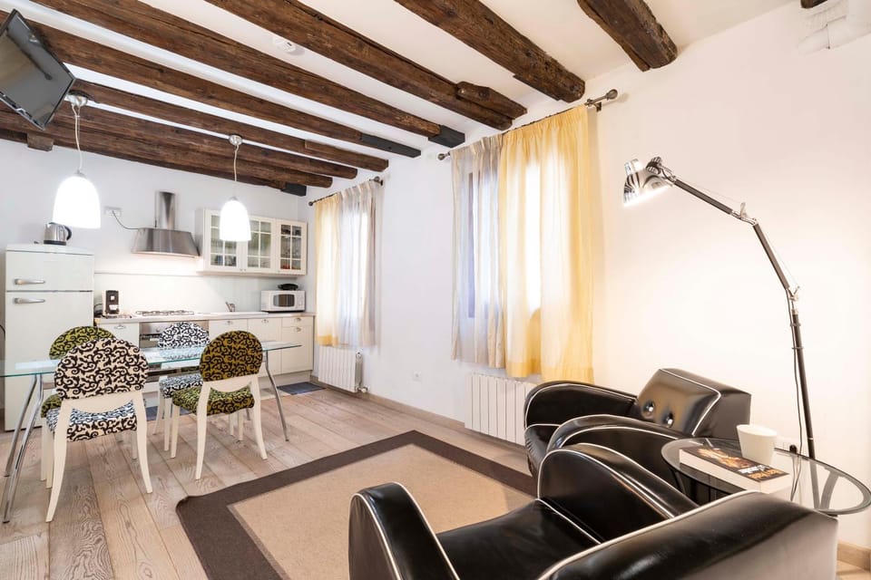 Living room, kitchen