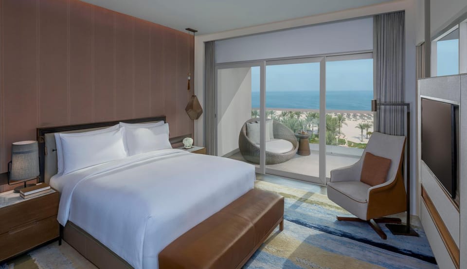 Bed, View (from property/room), Bedroom